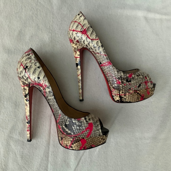 Louboutin platform high-heels white with prints, alligator skin, size:38.5 - Picture 1 of 5